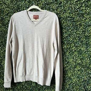 Red Ale by Alesbury Riverside V-neck Sweater